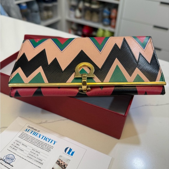 Salvatore Ferragamo Chic Multicolor Chevron Wallet Clutch - Picture 1 of 12